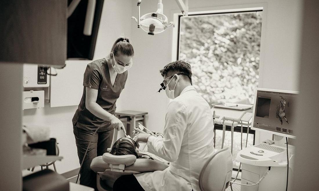 Patient gets dental treatment from Sky Valley Dental staff
